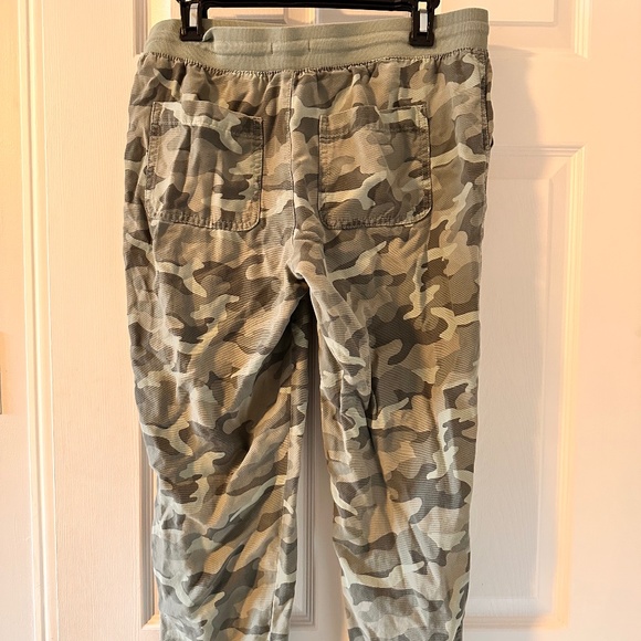 Maurices Camo Weekender Pant - Picture 3 of 5